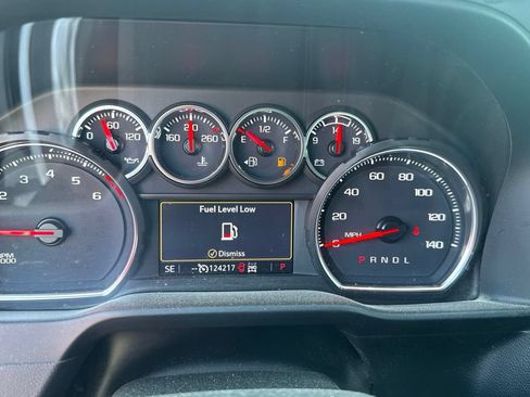 Used 2021 Chevrolet Silverado 2500 LT AWD/4WD image 10
