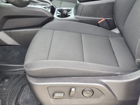 Used 2025 GMC Canyon Elevation w/ Convenience Package RWD image 23