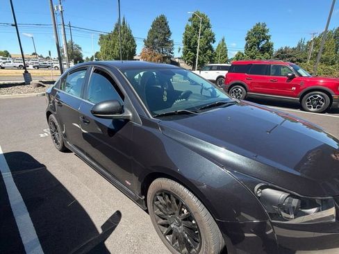 Used 2013 Chevrolet Cruze LT w/ RS Package FWD image 1