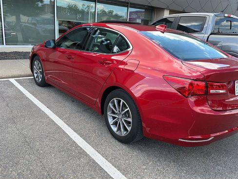 Used 2020 Acura TLX FWD image 3