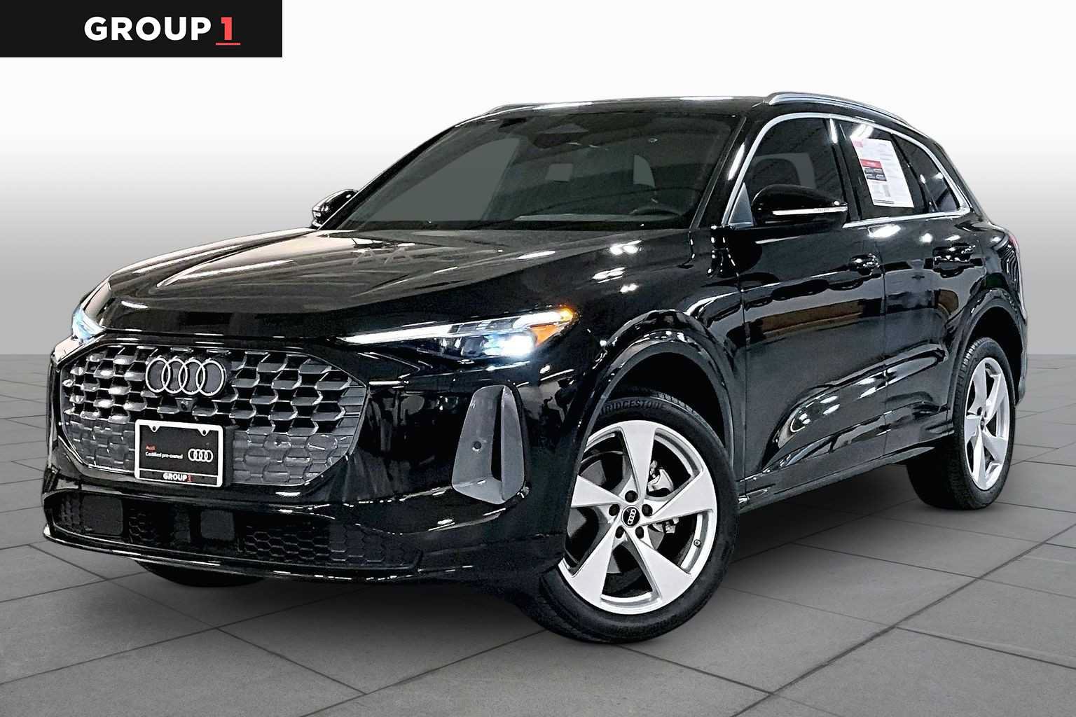 Certified 2025 Audi Q5 Premium w/ Premium Plus AWD/4WD image 1