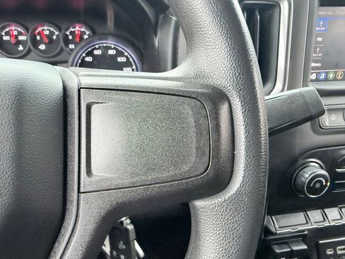 Used 2021 Chevrolet Silverado 1500 Custom Trail Boss w/ LPO, Dark Essentials Package image 14