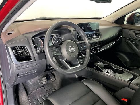 Used 2023 Nissan Rogue SL w/ SL Premium Package FWD image 16