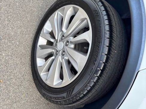 Used 2019 Buick Encore Preferred w/ Safety Package image 34