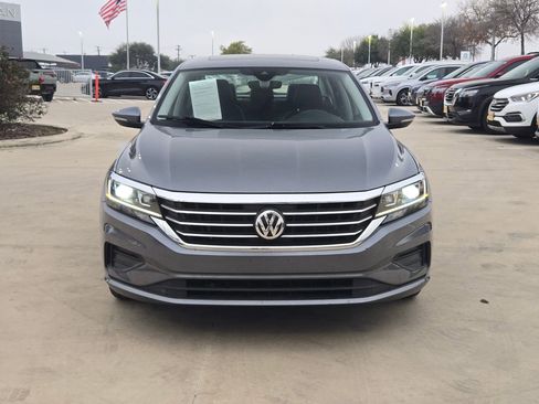 Used 2022 Volkswagen Passat 2.0T SE image 8