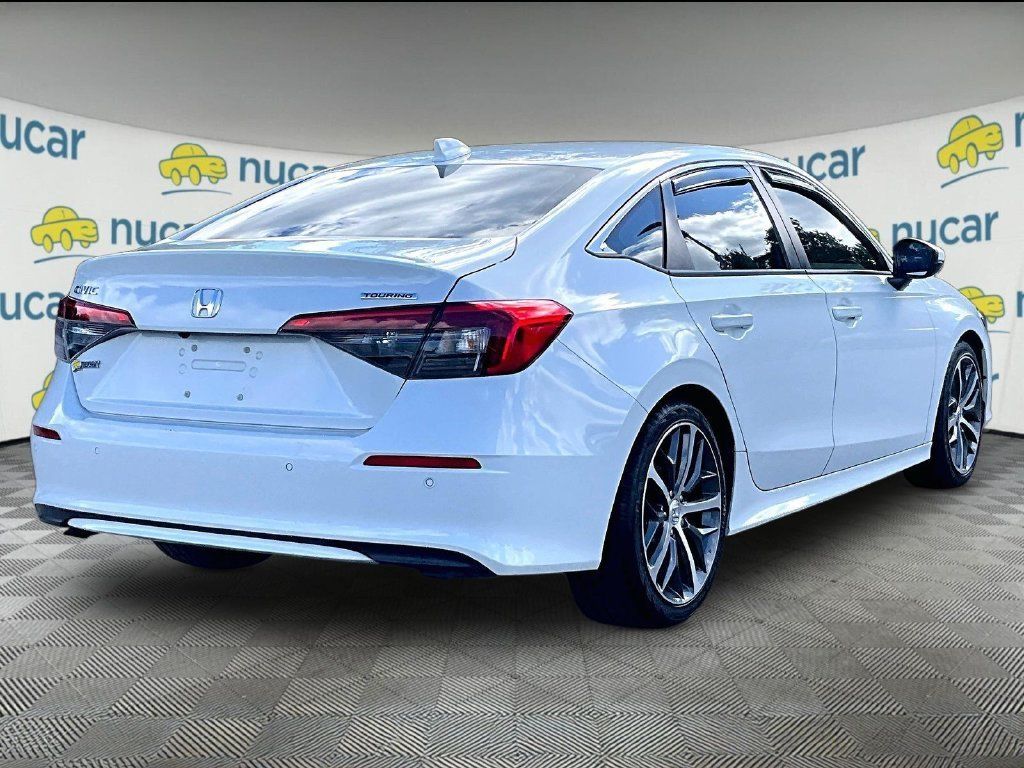 Used 2022 Honda Civic Touring image 6