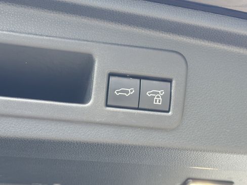 Used 2025 Toyota 4Runner Trailhunter AWD/4WD image 19