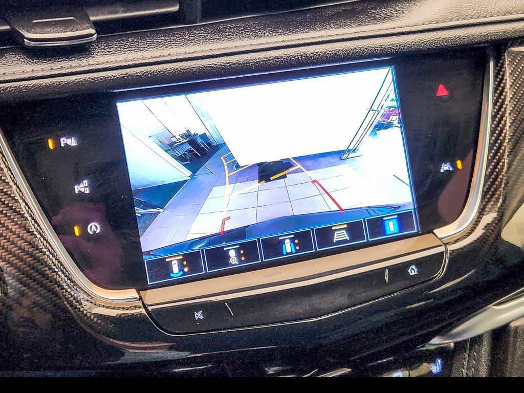Used 2022 Cadillac XT6 Sport w/ Technology Package AWD/4WD image 18