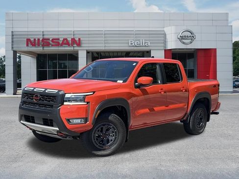 Used 2025 Nissan Frontier PRO-4X w/ Interior Protection Package AWD/4WD image 1