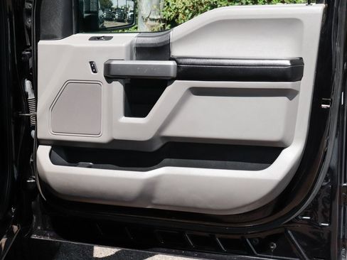 Used 2020 Ford F150 XLT w/ Equipment Group 301A Mid image 41