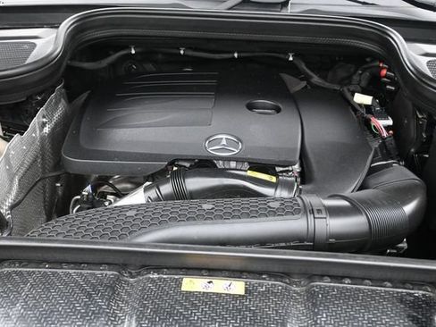 Used 2022 Mercedes-Benz GLE 350 4MATIC w/ Premium Package image 23