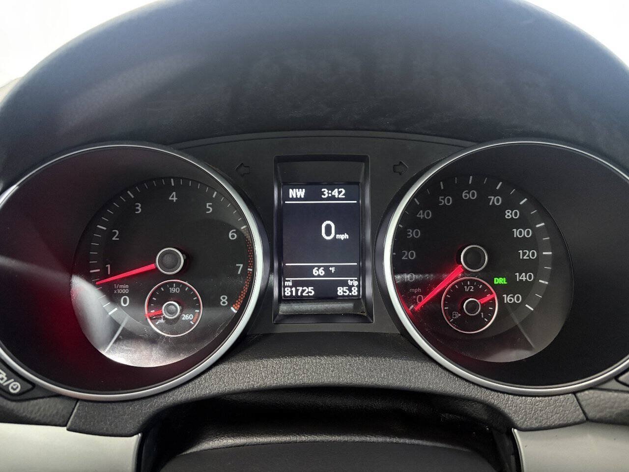 Used 2013 Volkswagen Golf 2-Door FWD image 11