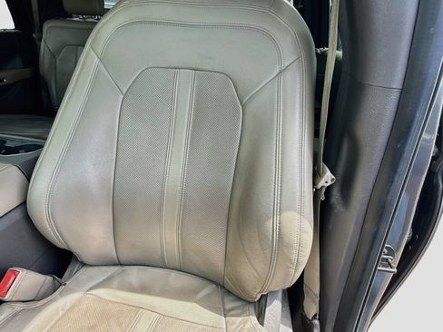 Used 2018 Ford Expedition Max Limited RWD image 21