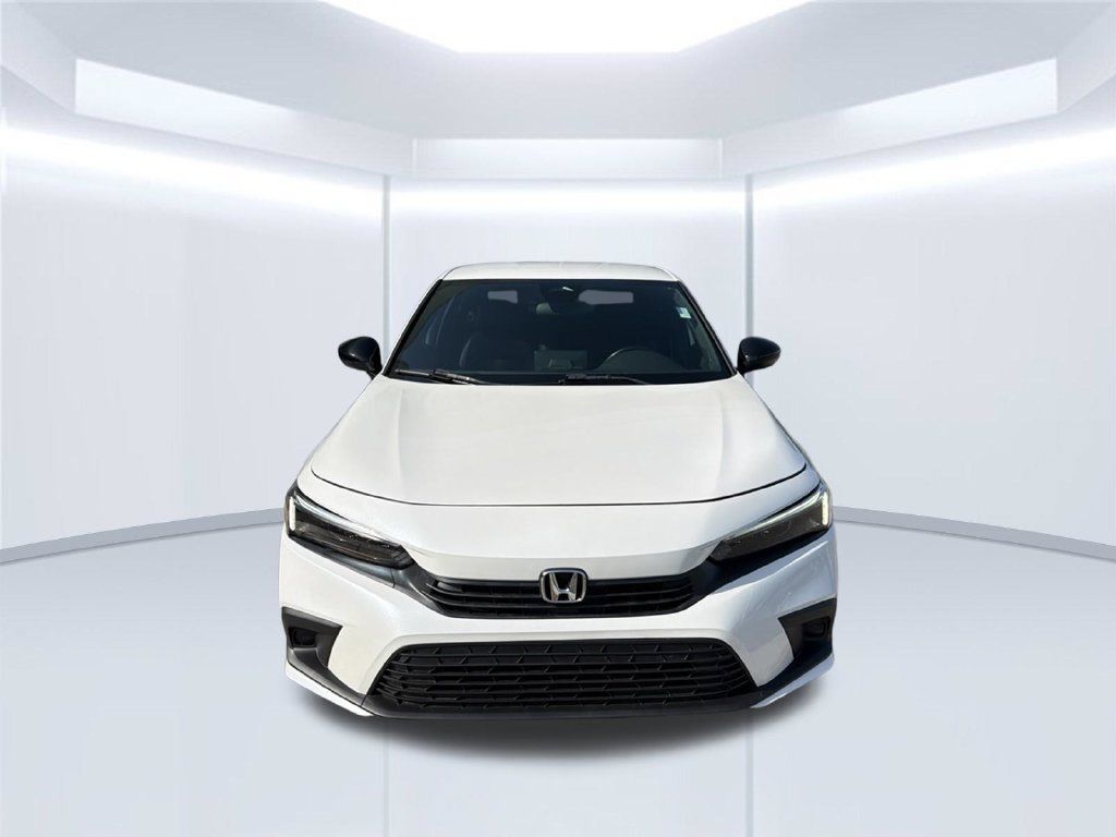 Used 2023 Honda Civic Sport image 2