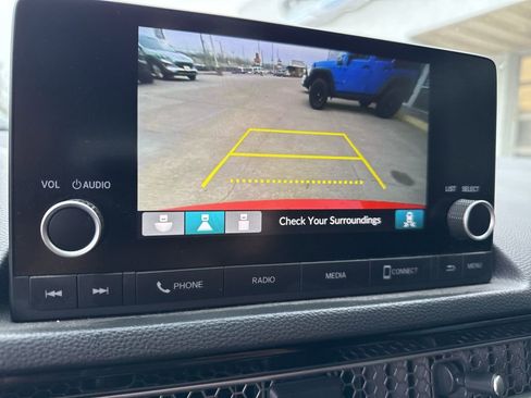 Used 2025 Honda Civic Sport image 13