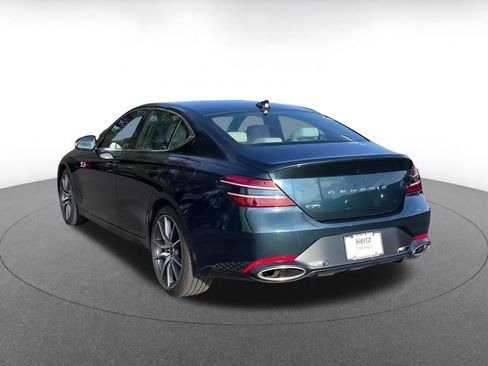 Used 2025 Genesis G70 2.5T image 11