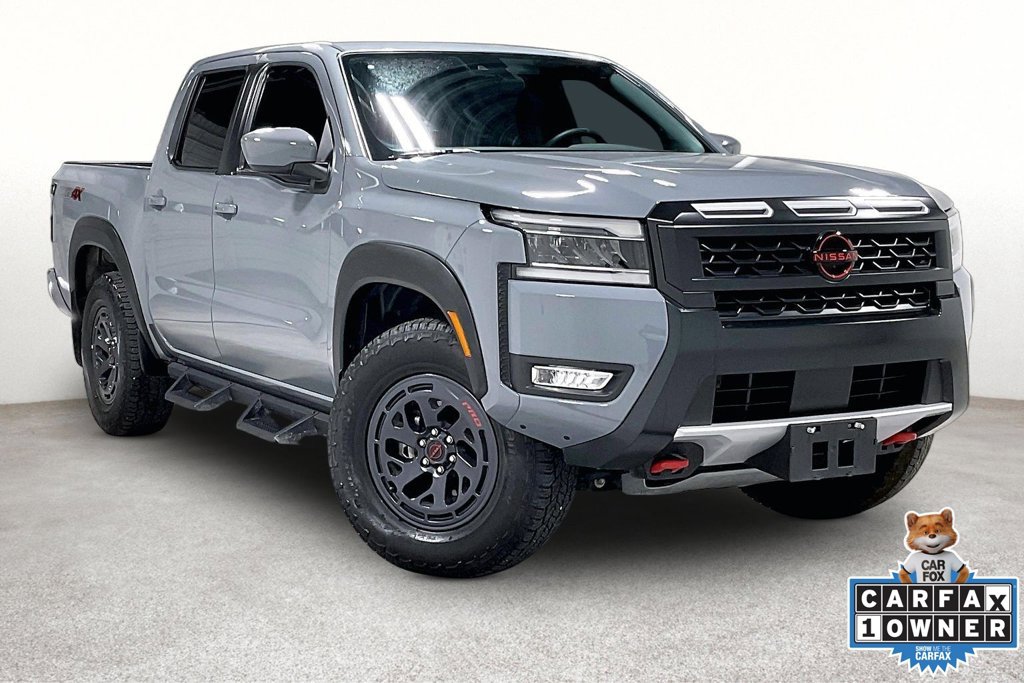 Used 2025 Nissan Frontier PRO-4X AWD/4WD image 1
