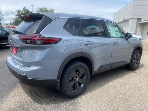 New 2026 Nissan Rogue SV w/ Cold Weather Package AWD/4WD image 5