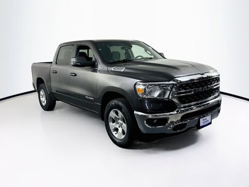 Used 2023 RAM 1500 Big Horn AWD/4WD image 3