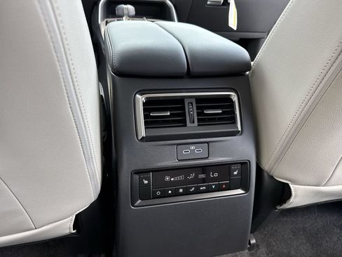 New 2026 MAZDA CX-70 SC Plus AWD/4WD image 37