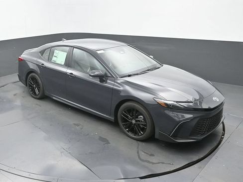 New 2026 Toyota Camry SE FWD image 27