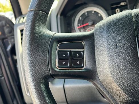 Used 2018 RAM 1500 ST w/ SXT Appearance Group AWD/4WD image 16