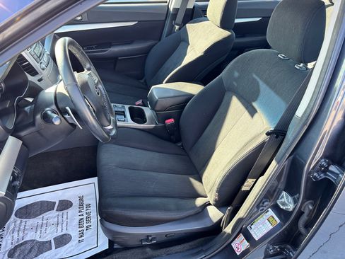 Used 2013 Subaru Legacy 2.5i Premium w/ All-Weather Pkg image 17