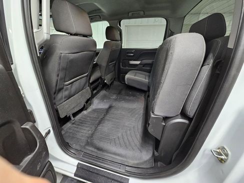 Used 2018 Chevrolet Silverado 2500 LT image 15