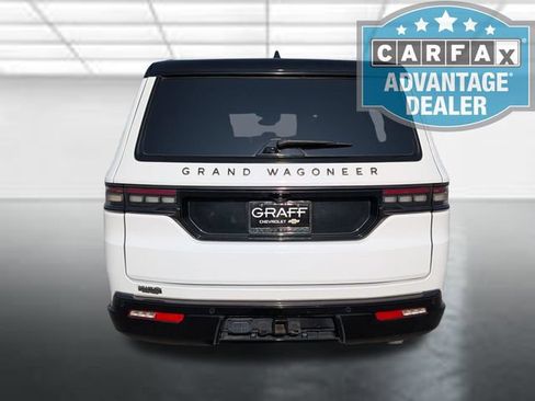 Used 2024 Jeep Grand Wagoneer L Series II w/ Quick Order Packagew 28T AWD/4WD image 34