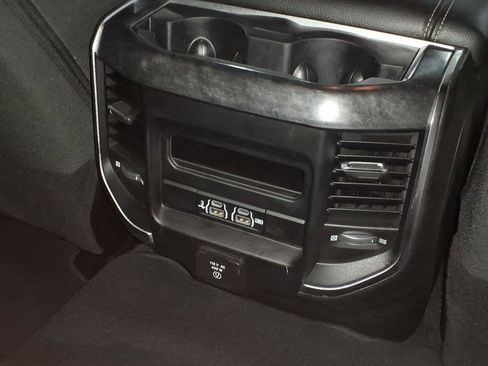 Used 2019 RAM 2500 Big Horn AWD/4WD image 14