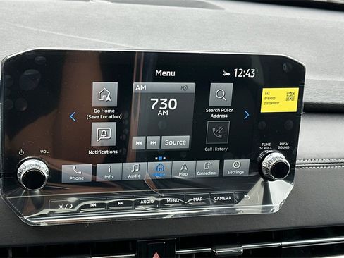 New 2025 Mitsubishi Outlander SE image 18