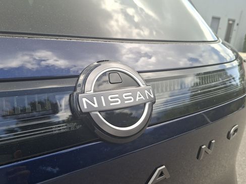 New 2026 Nissan Murano Platinum w/ Cargo Package AWD/4WD image 16