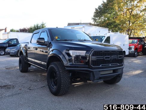 Used 2018 Ford F150 Raptor w/ Equipment Group 802A Luxury image 2