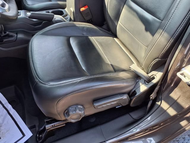 Used 2018 Jeep Wrangler Unlimited Sahara AWD/4WD image 21