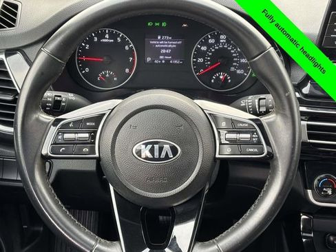 Used 2021 Kia Seltos EX image 26