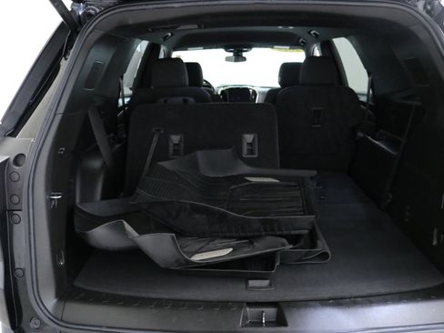 Used 2022 Chevrolet Traverse LT image 26