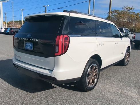 New 2025 Ford Expedition King Ranch image 5