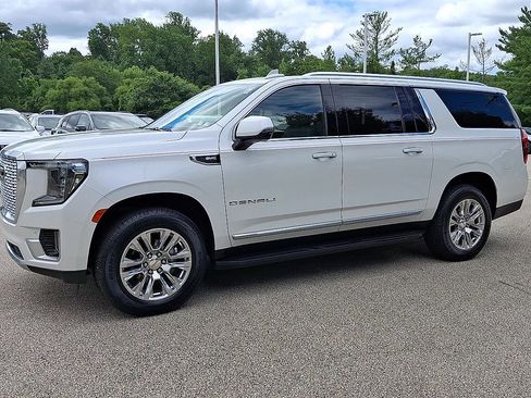 Used 2024 GMC Yukon XL Denali w/ Max Trailering Package AWD/4WD image 5