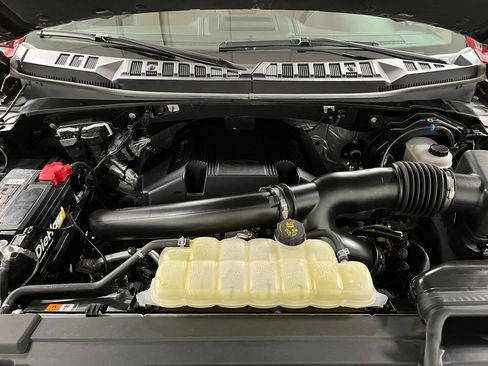 Used 2019 Ford F150 Lariat w/ Equipment Group 502A Luxury AWD/4WD image 65