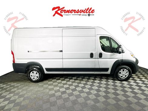 New 2025 RAM ProMaster 3500 w/ Quick Order Package 22G SLT image 9