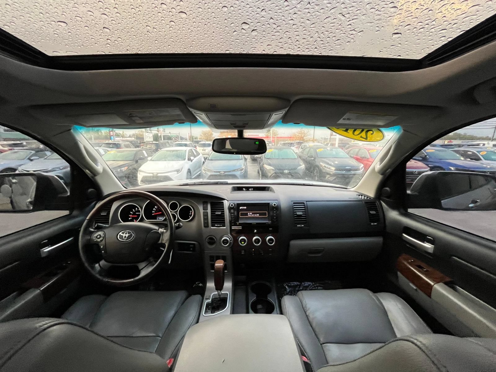 Used 2010 Toyota Tundra Limited w/ Platinum Pkg AWD/4WD image 36