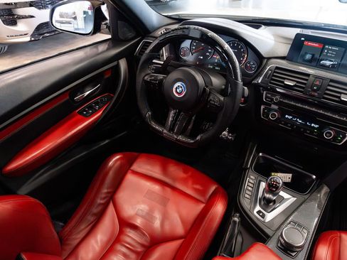 Used 2018 BMW M3 image 10