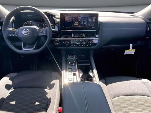 New 2026 Nissan Pathfinder SV FWD image 5