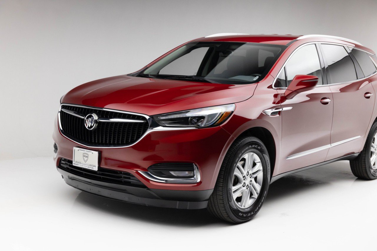 Used 2019 Buick Enclave Essence FWD image 17