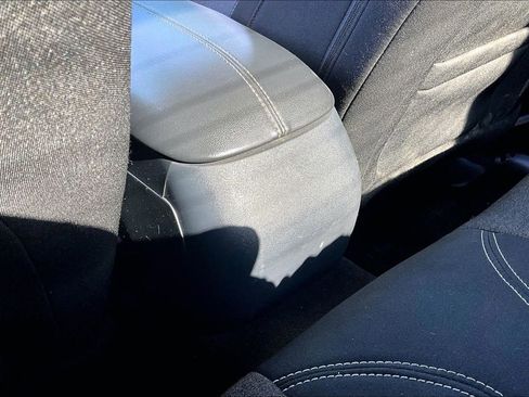 Used 2024 Ford Mustang Coupe image 10