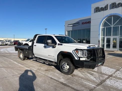 Used 2022 GMC Sierra 3500 Pro w/ Fleet Convenience Package image 6