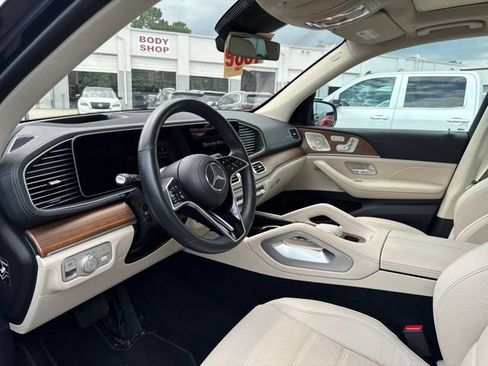 Used 2024 Mercedes-Benz GLE 450 4MATIC image 10