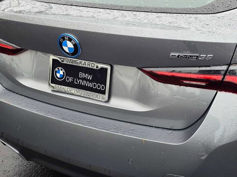 Used 2024 BMW i4 eDrive35 w/ Premium Package image 15