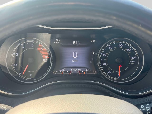 Used 2020 Jeep Cherokee Limited AWD/4WD image 31
