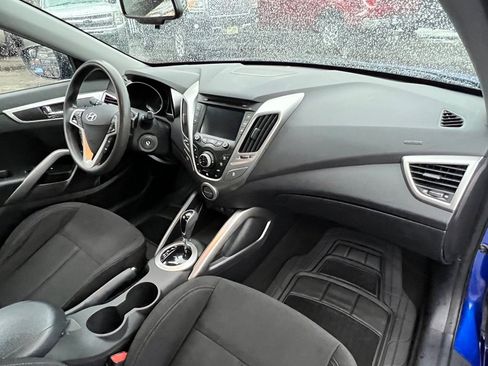 Used 2014 Hyundai Veloster image 27